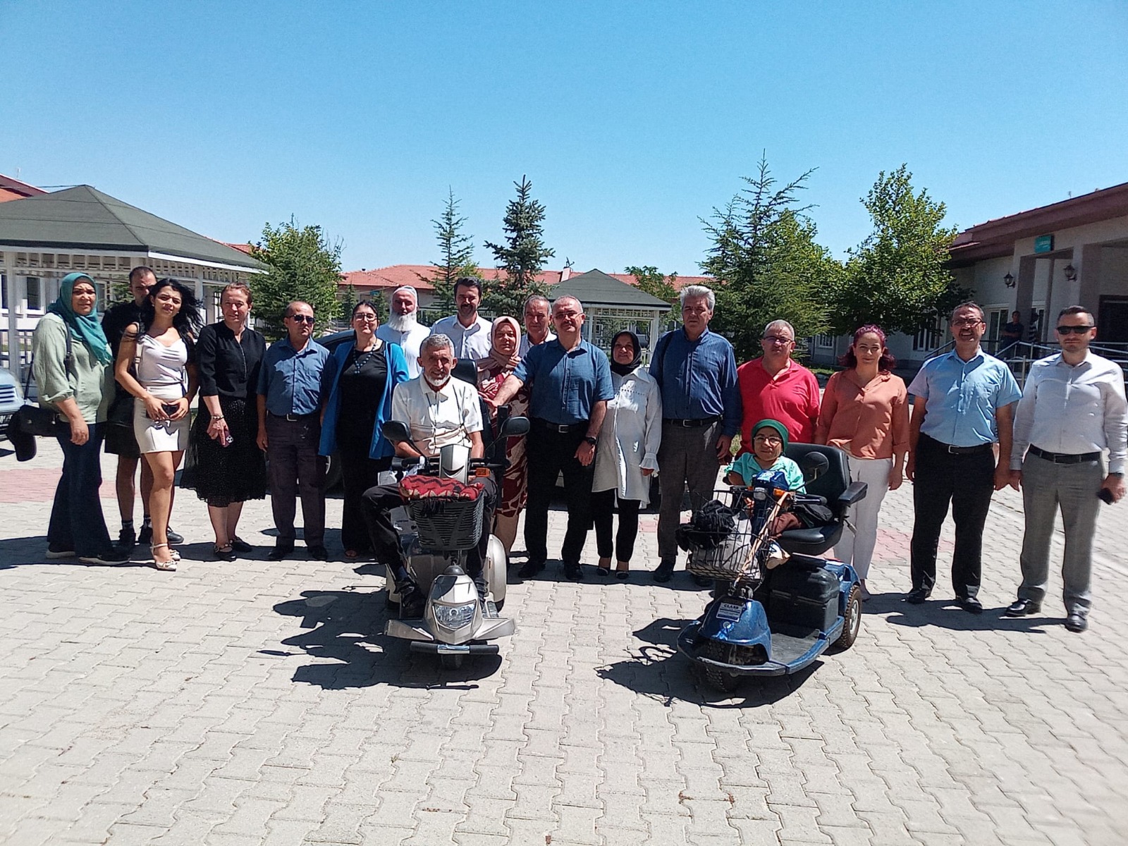 Engelli Dernekleri Engelsiz Yaşam Merkezi’nde Bir Araya Geldi